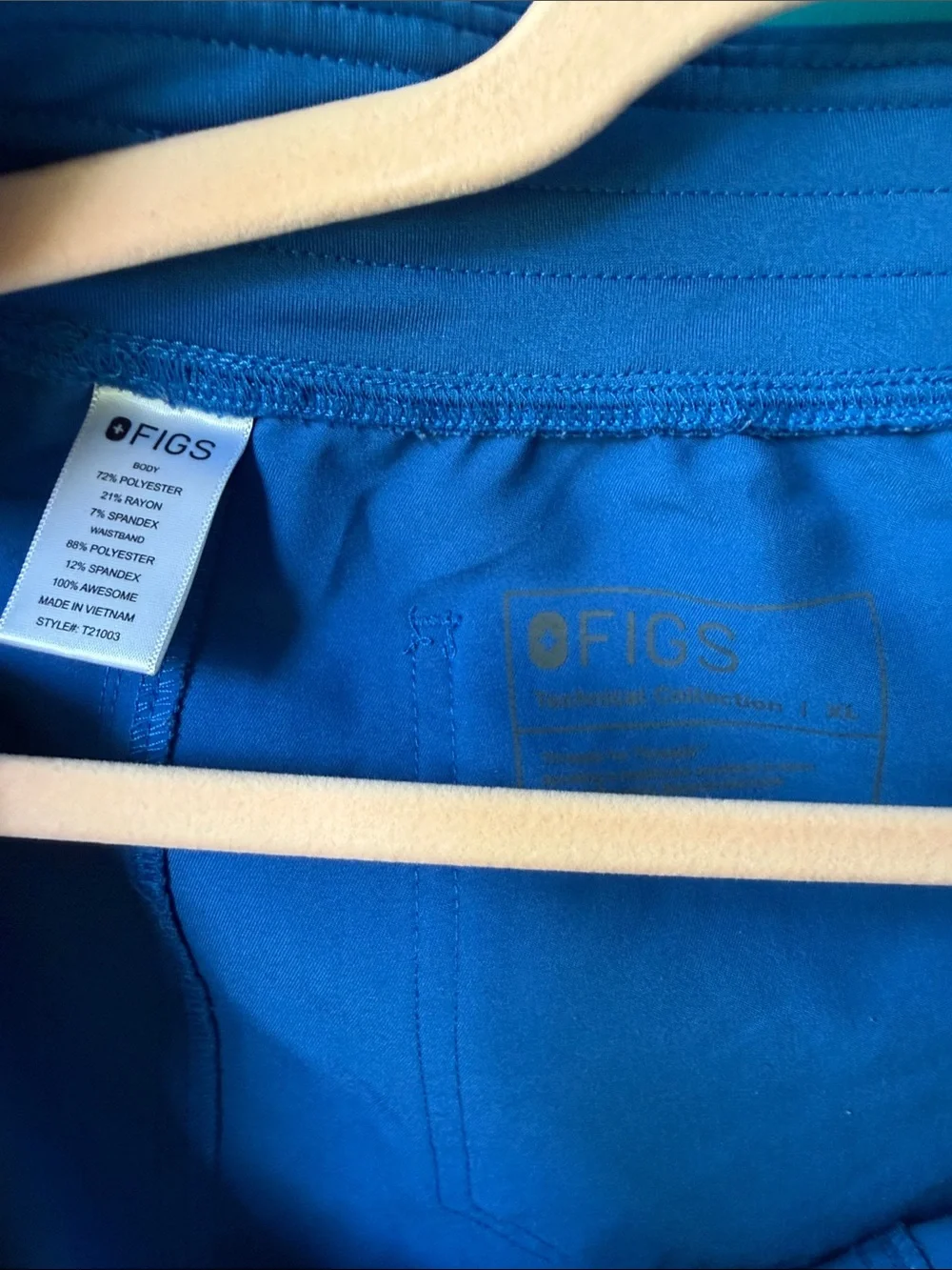 Figs royal blue Livingston